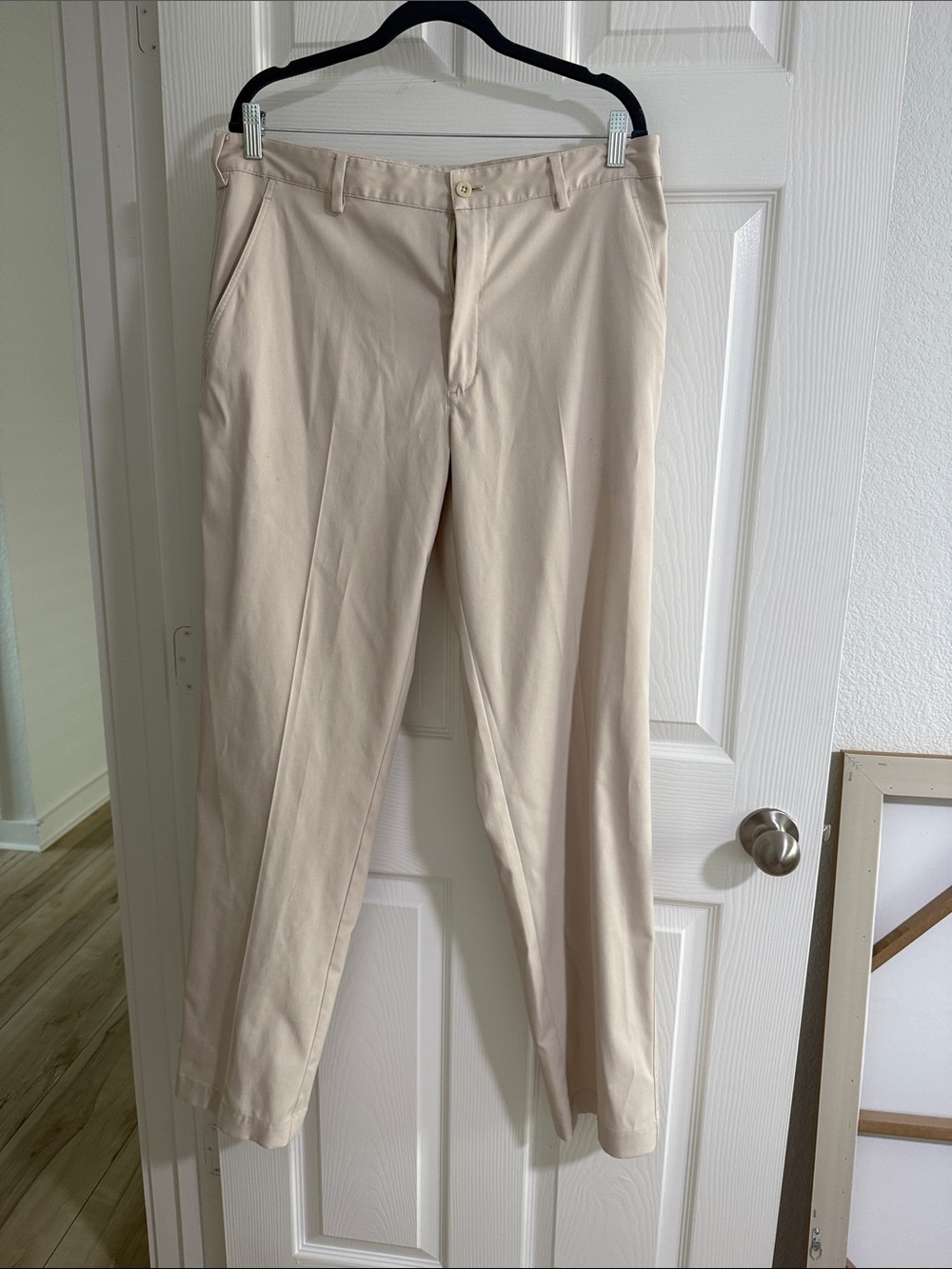 Nike Golf Men's Classic Straight Dress Pants - Cream